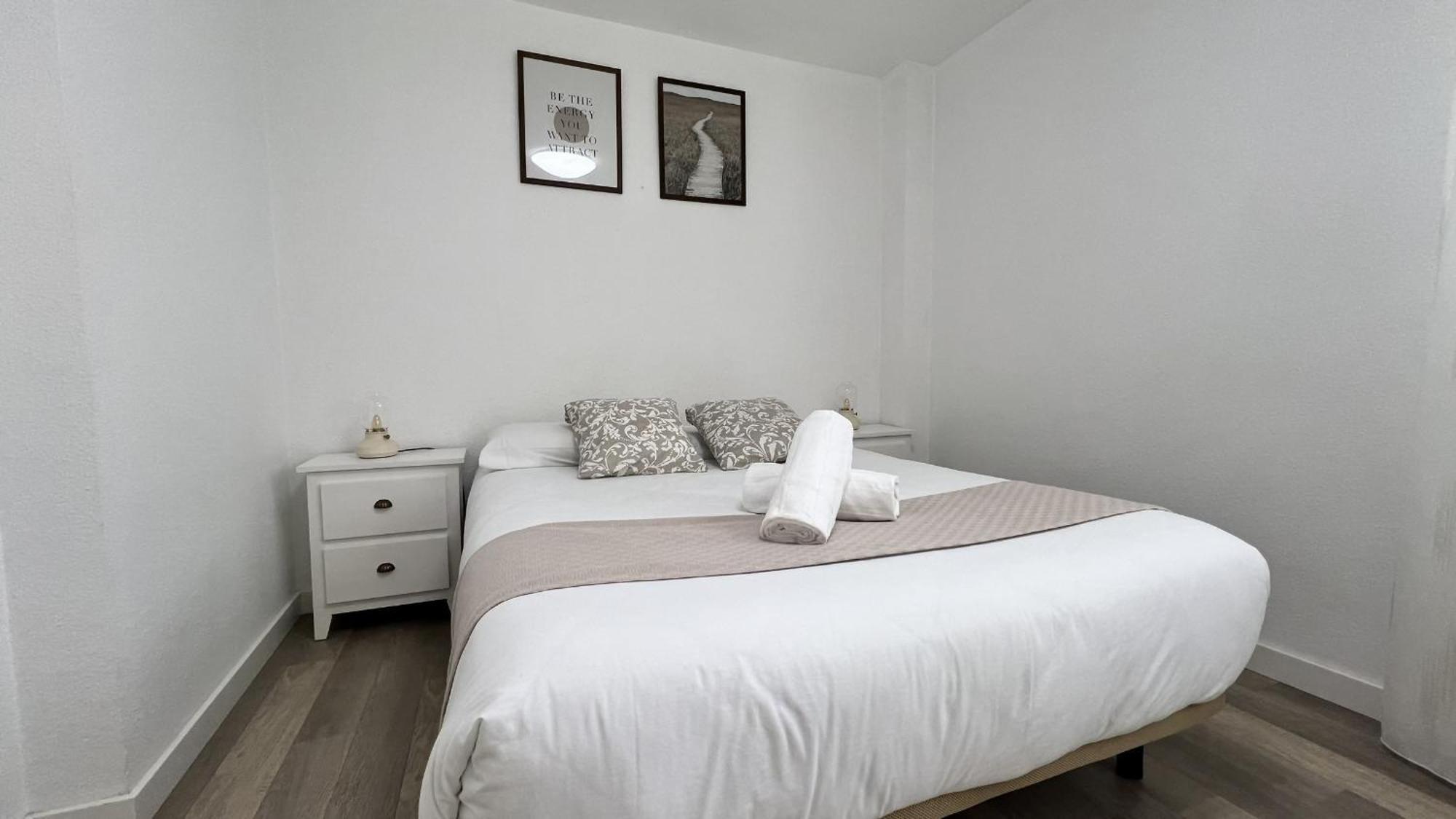Apartamenticos Plaza Del Pilar III Сарагоса Экстерьер фото